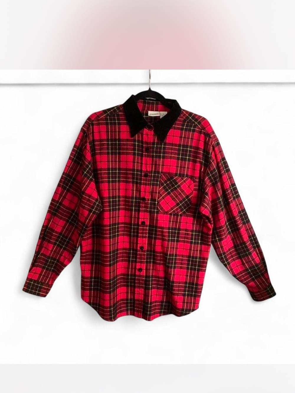 Grannycore Vintage Preppy Classic Red and Black Plaid Button-Down Shirt size L